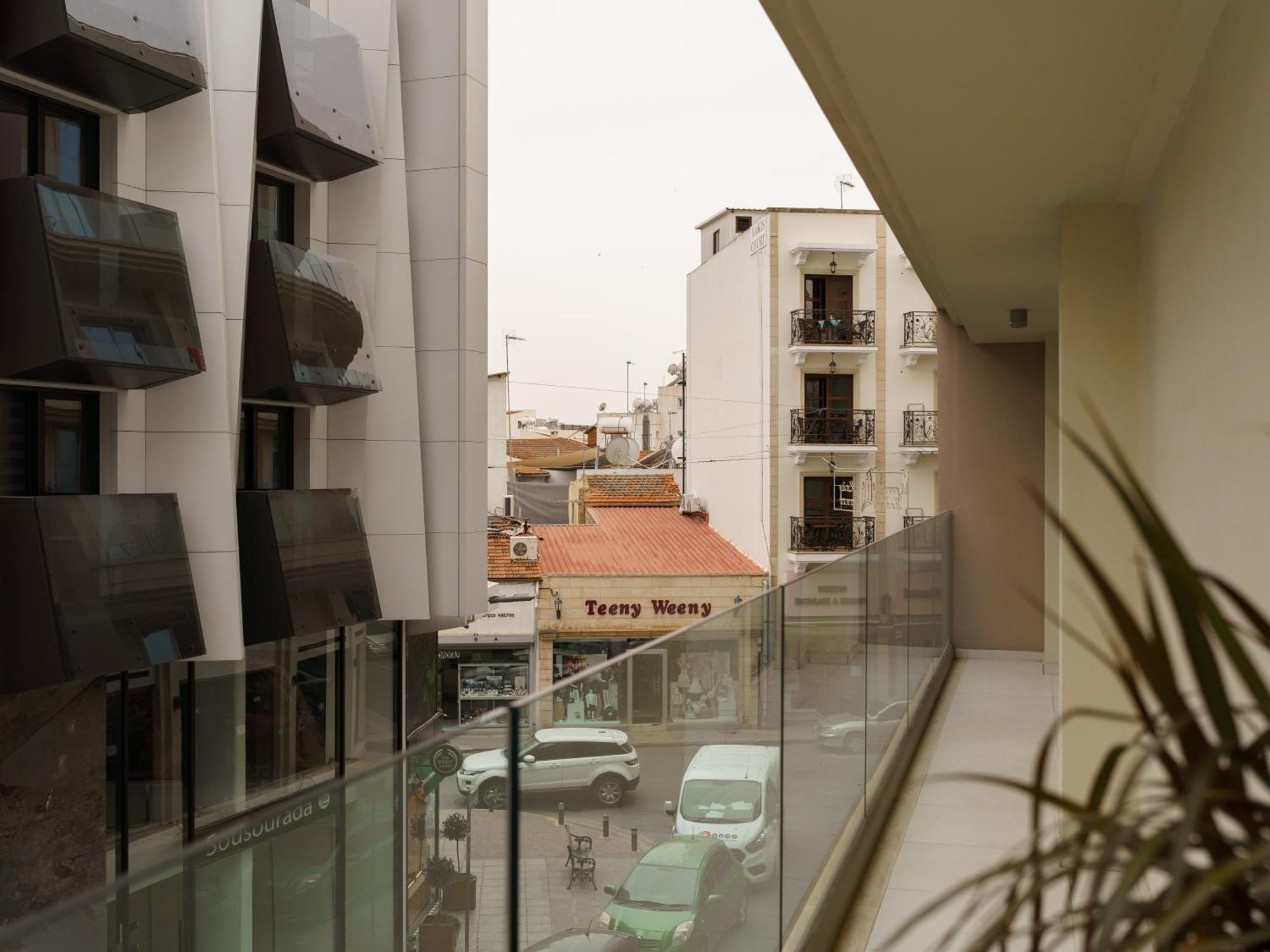 Halcyon Central Apartment Larnaka Exterior foto
