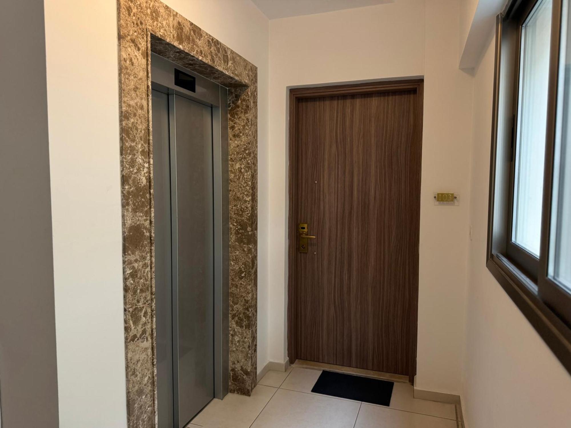 Halcyon Central Apartment Larnaka Exterior foto