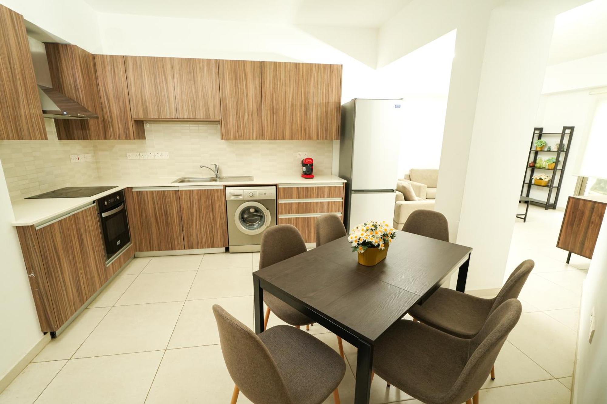 Halcyon Central Apartment Larnaka Exterior foto